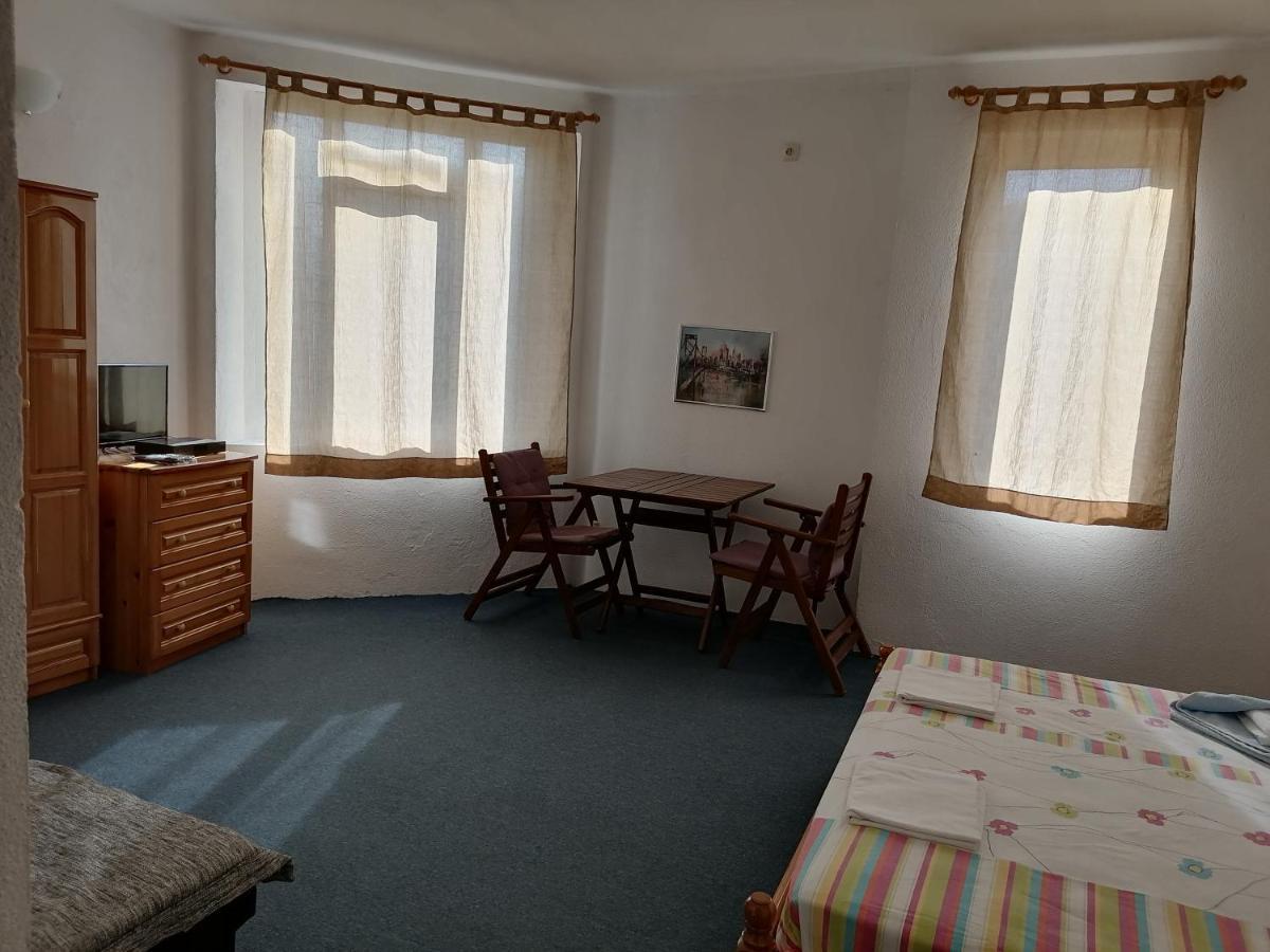Mechta Family Hotel Обзор Екстер'єр фото