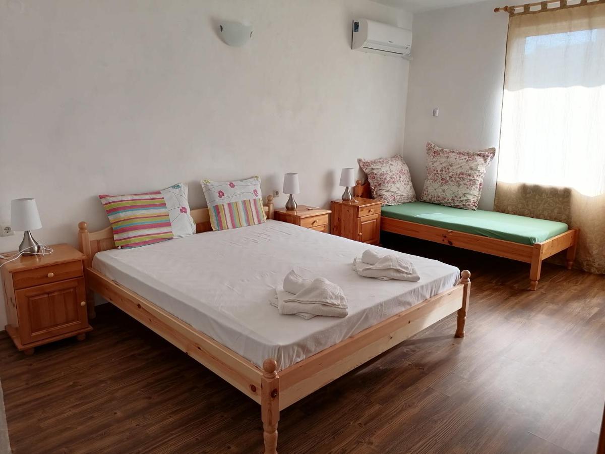 Mechta Family Hotel Обзор Екстер'єр фото